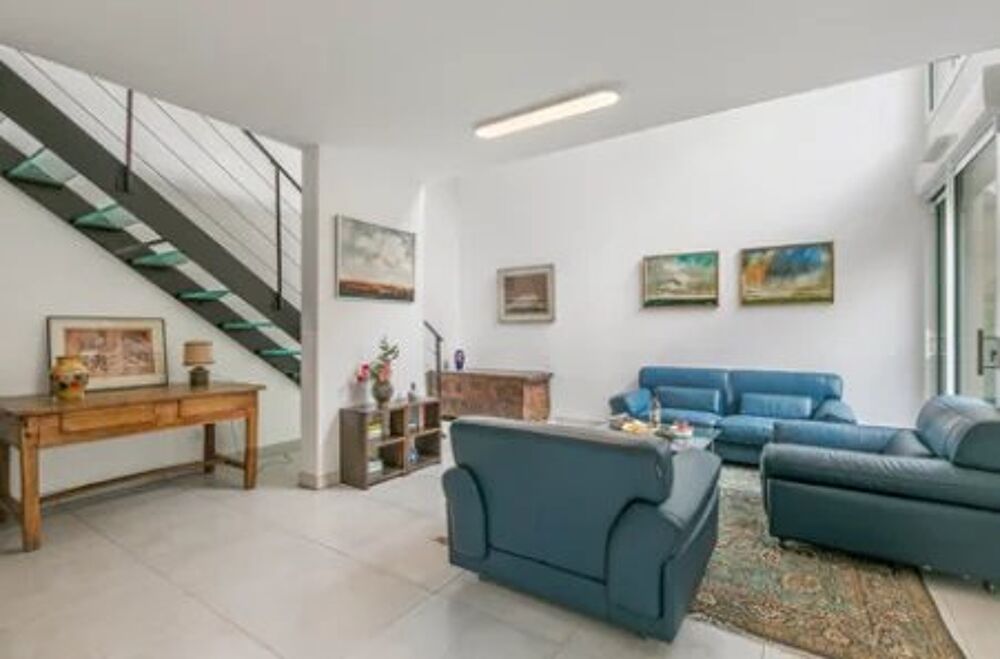 Deux pièces de 68m² avec terrasse de 17m²