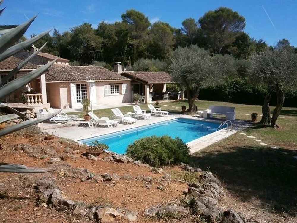 Location Maison Charmant pavillon indépendant avec jardin et piscine – cadre de Roquefort-les-pins