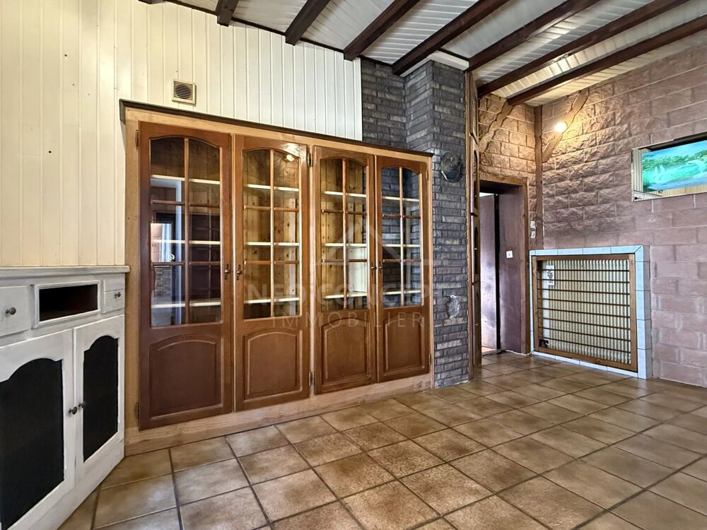 REICHSHOFFEN Maison centre-ville de 6 pièces avec 3 garages
