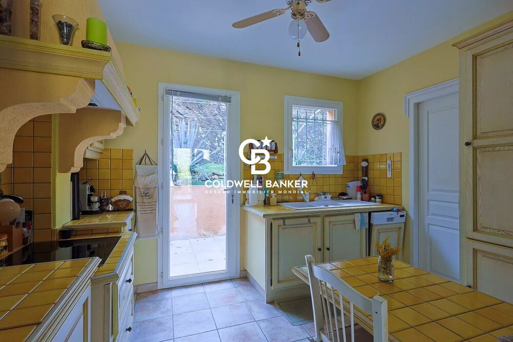 � vendre  Maison Rayol-Canadel-sur-Mer (83820)