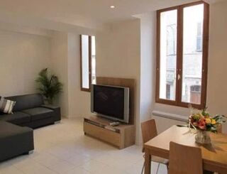  Appartement à louer 2 pièces 46 m²