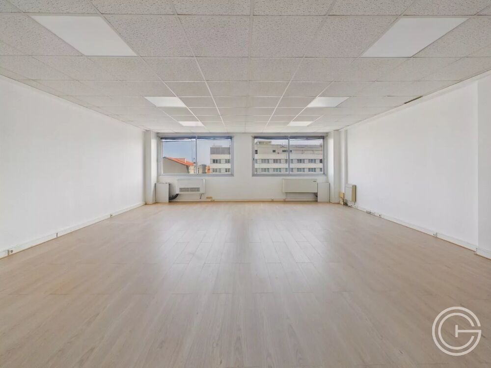   BUREAU DE 60M² - 31 RUE DE PARIS - PROCHE JEAN MEDECIN 