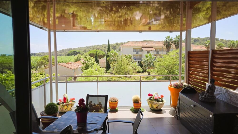 Bel appartement contemporain au Lavandou