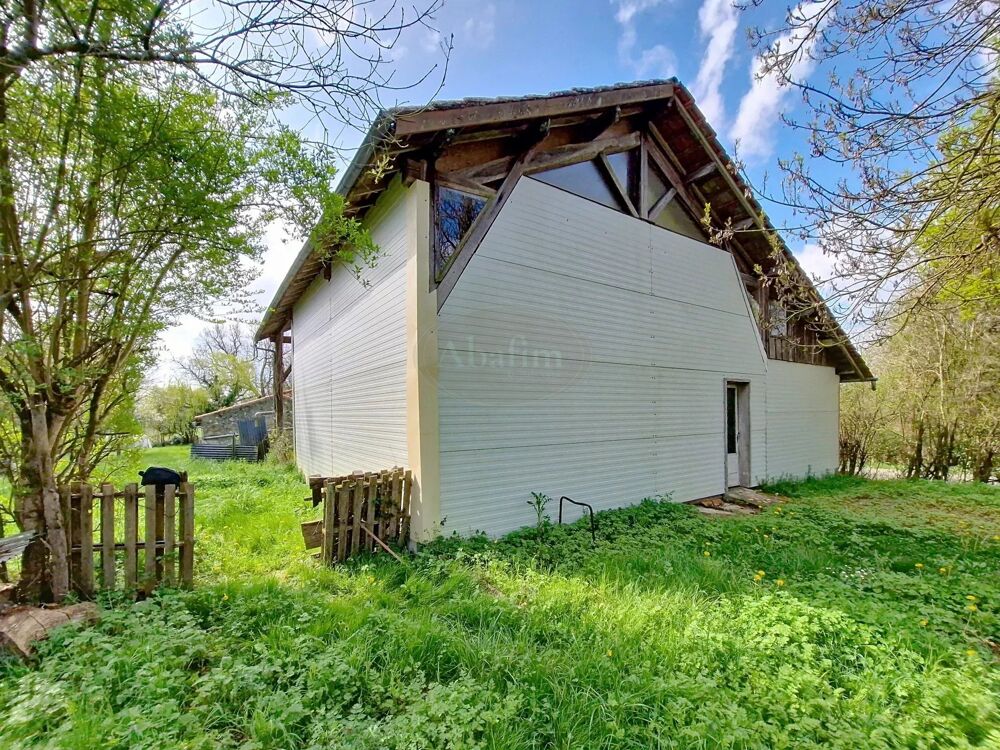 Maison dépendance sur 4300m²