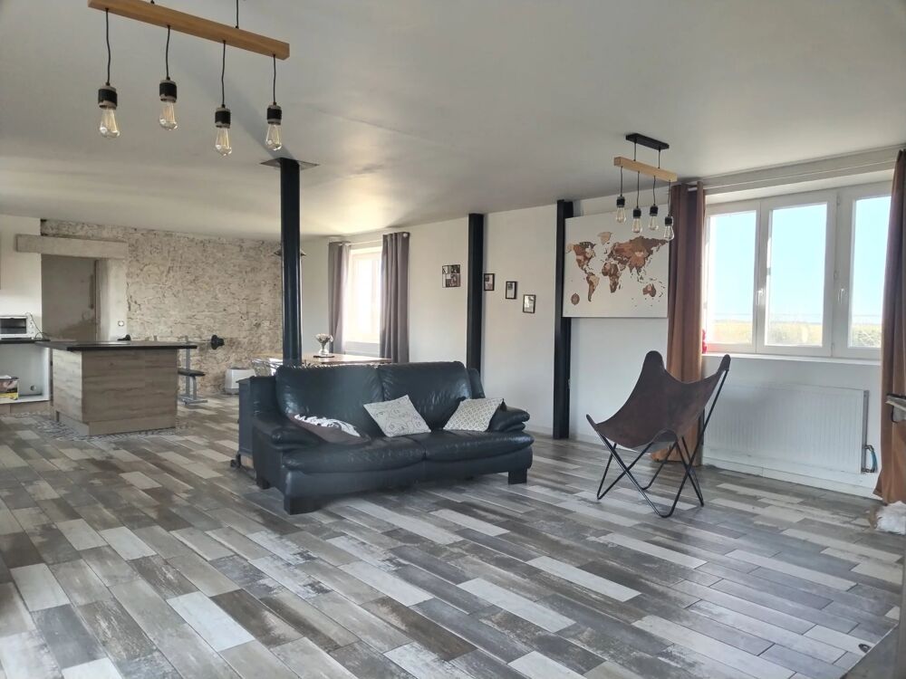 Vente Maison LONGÈRE AVEC GRANGE – 4 PIÈCES – 2 CHAMBRES – FORT POTENTIEL Chaintreaux