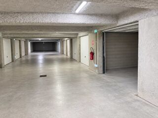  Parking / Garage à vendre 1 pièce 24 m²