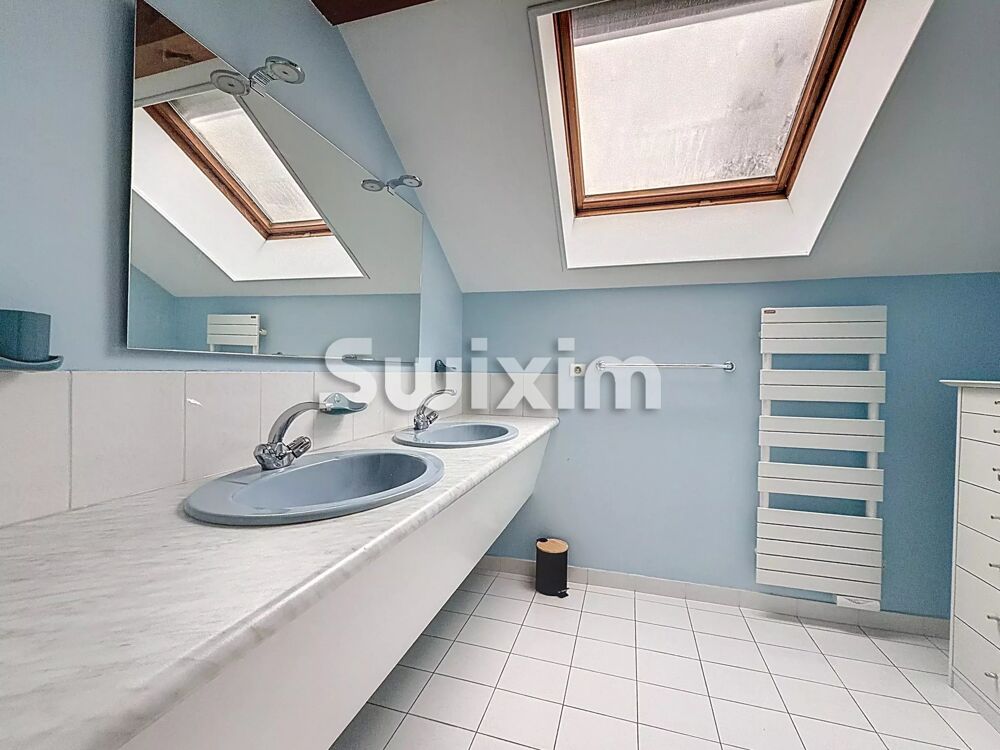 � vendre  Maison Divonne-les-Bains (01220)