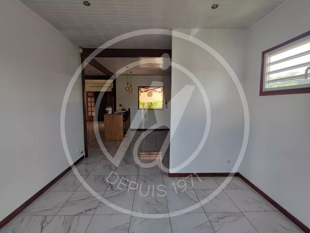 Location Maison A LOUER VILLA T4 NON MEUBLEE - BAIE MAHAULT - 1800 euros / mois Baie-mahault