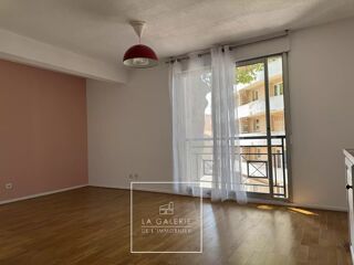  Appartement à louer 2 pièces 43 m²