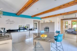  Maison à vendre 7 pièces 226 m²