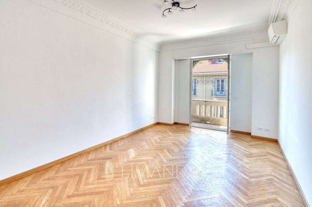à vendre  Appartement Nice (06000)
