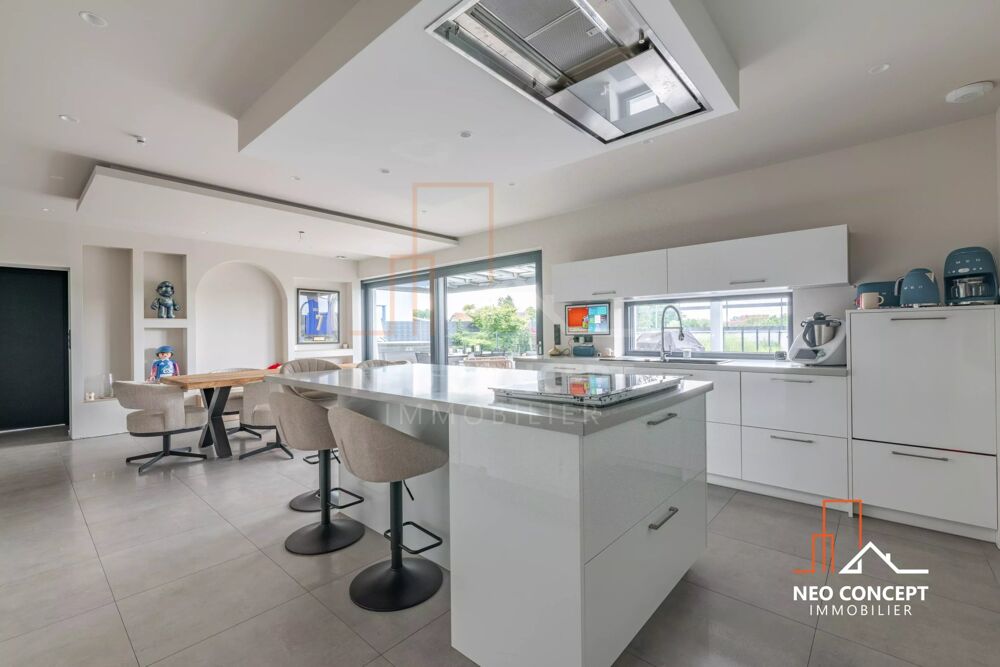 Villa contemporaine dexception au calme  4 chambres, grands vo