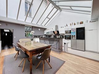  Maison � vendre 7 pi�ces 213 m�