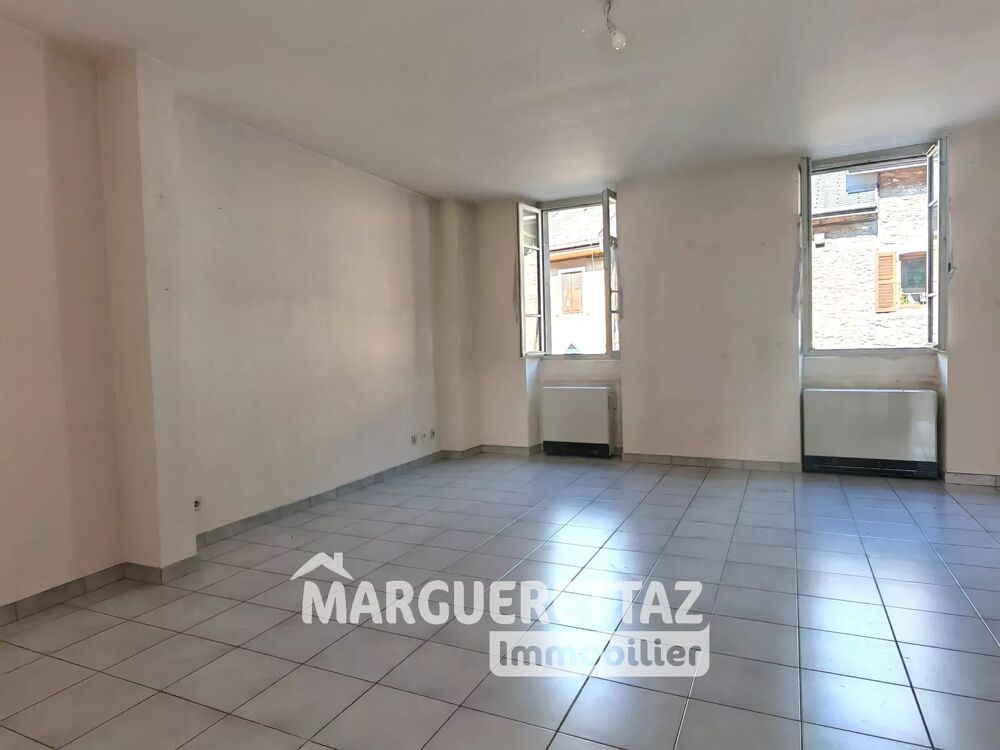 Appartement T4 à TANINGES