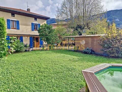   Grande maison familiale proche Vinay Maison - 6 pice(s) - 140 m