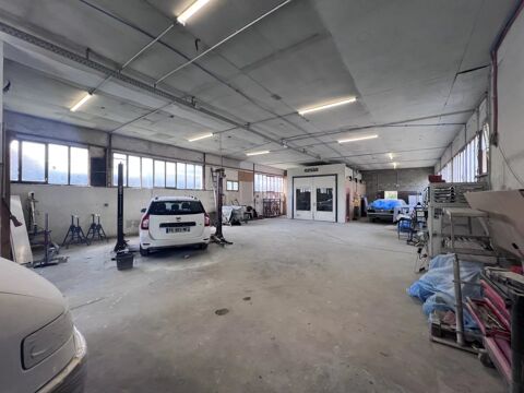 Local commercial 1500 58000 Nevers