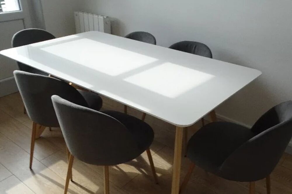 APPARTEMENT F3 - ORLEANS