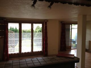  Appartement à louer 3 pièces 65 m²