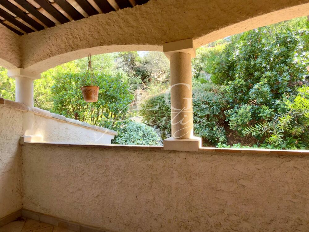 à vendre  Maison Théoule-sur-Mer (06590)