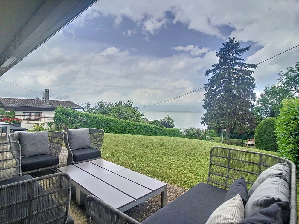 Evian les bains - T4 de 160m2 avec vue lac et jardin.