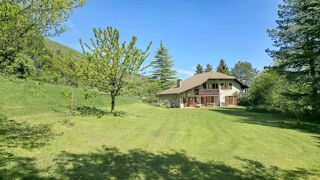  Maison à vendre 6 pièces 228 m²