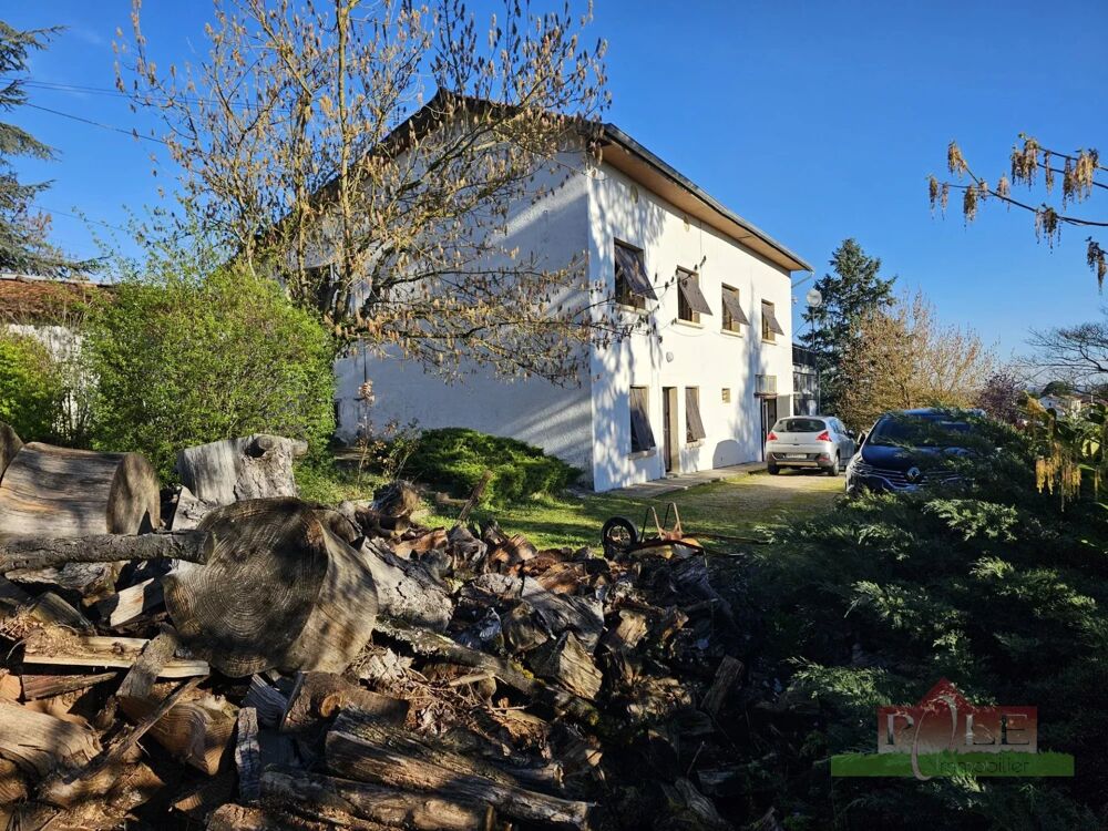 Vente Maison VIENNE, les hauteurs Ancien corps de ferme de 7 pièces avec terr Vienne