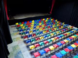  Maison  vendre 15 + pices 800 m