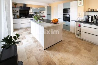  Maison à vendre 8 pièces 205 m²