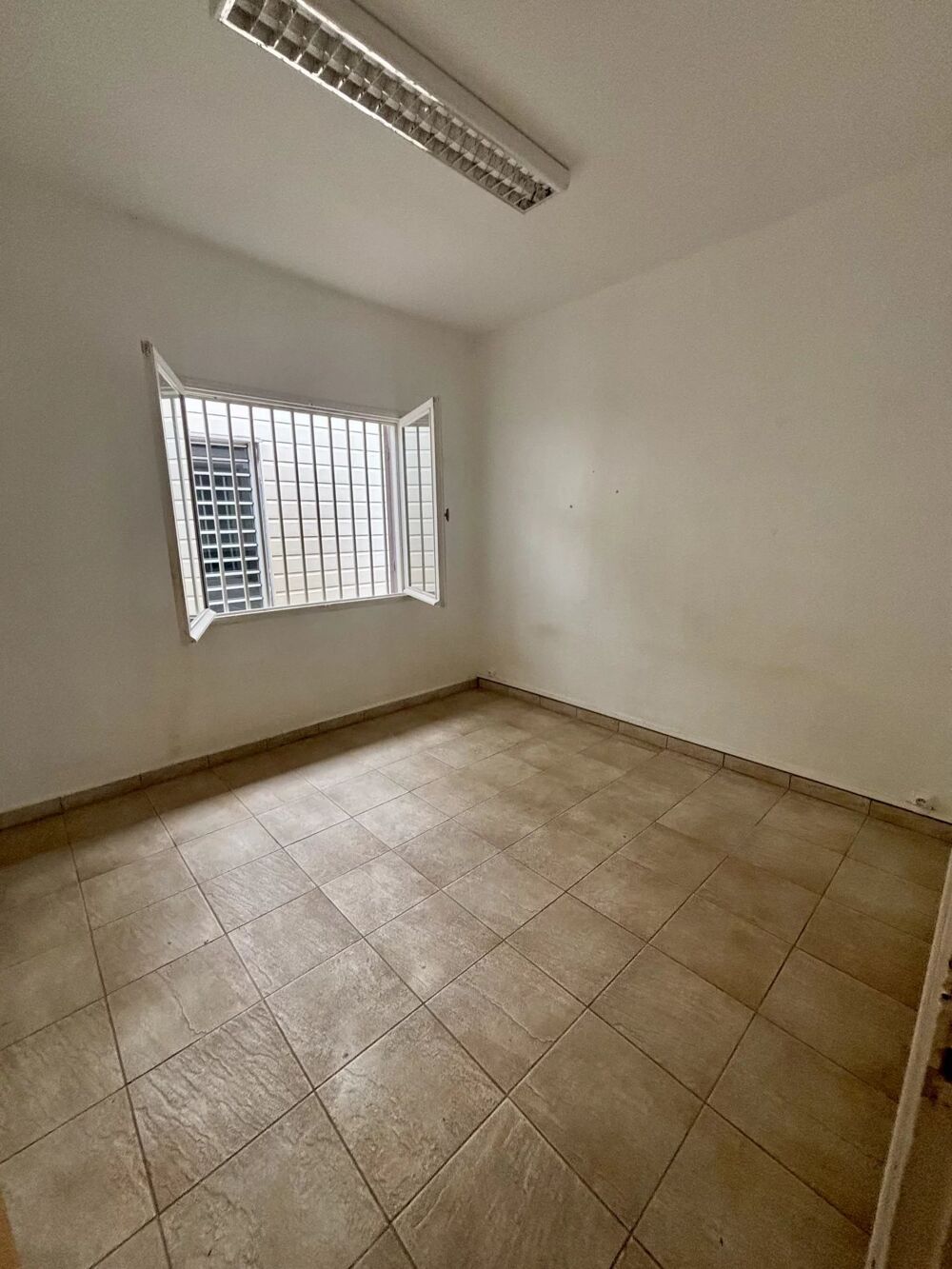 Maison - 4/5 pièces - 120 m2 + annexe