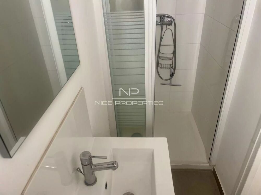 � vendre  Maison Nice (06100)