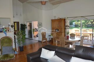  Maison � vendre 4 pi�ces 162 m�