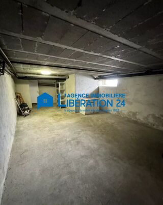  Maison à vendre 15 + pièces 356 m²