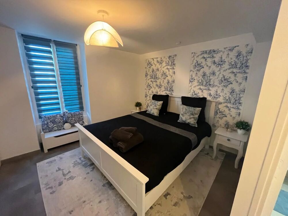 CHAMBRE MEUBLEE - CENTRE VILLE