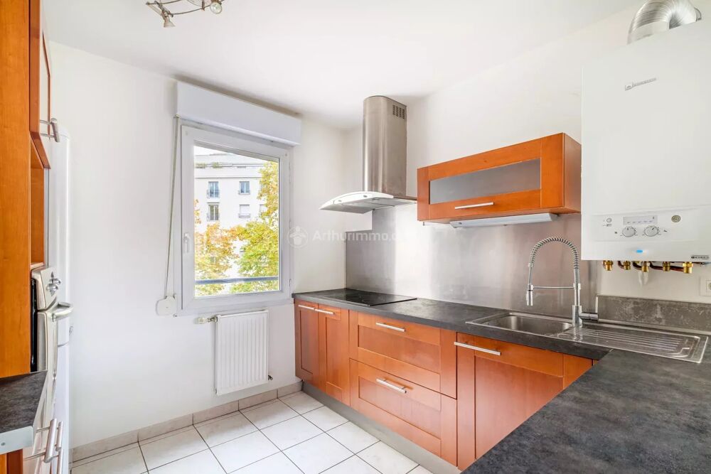 Très beau T3 de 64 m²  Lyon 3ème  Proche Part-Dieu
