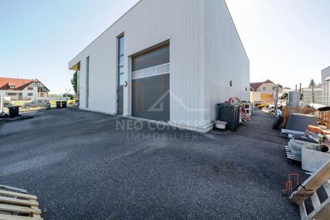   * ROPPENHEIM * Opportunité rare de location d'un hall de stockag 