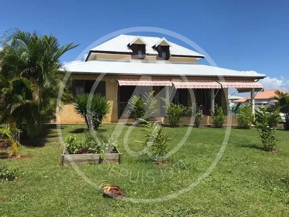A LOUER 1740 euros Maison avec vue mer sur les Hauteurs de Capes