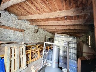 Vente Maison Batisse en pierre 178 m² sans eau ni electricité Briançonnet
