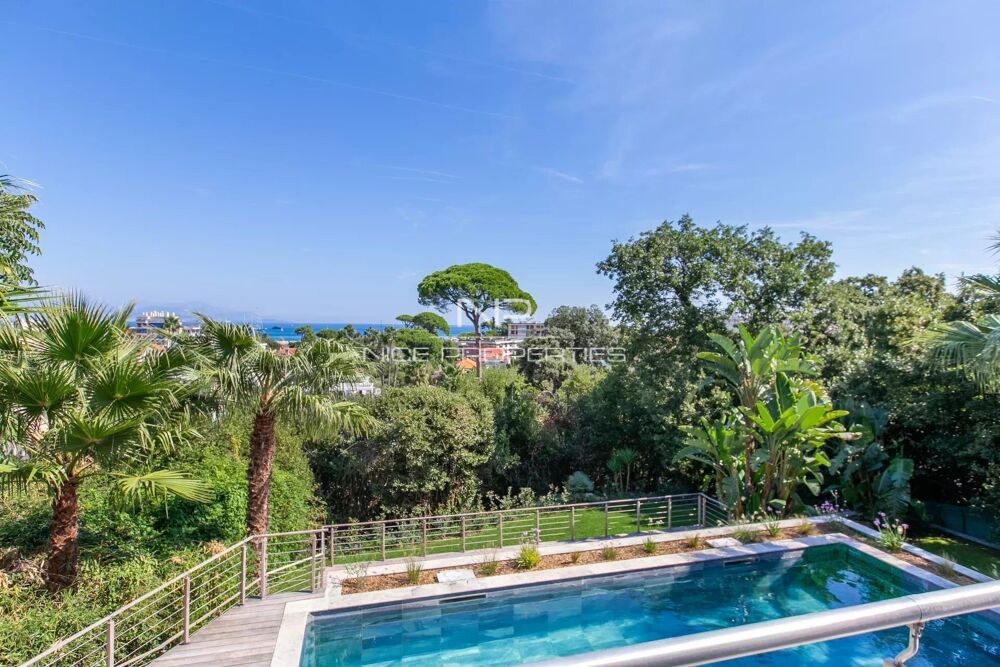 Vente Maison Cap d'Antibes, splendide villa moderne rénovée avec piscine et s Antibes