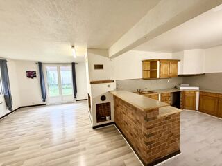  Appartement à louer 4 pièces 68 m²
