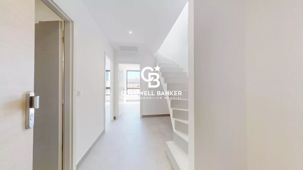 Duplex de cinq pièces, neuf au dernier étage, volumes et lumière