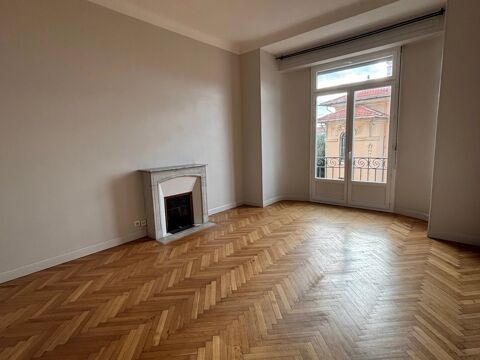  Appartement � louer 4 pi�ces 88 m�