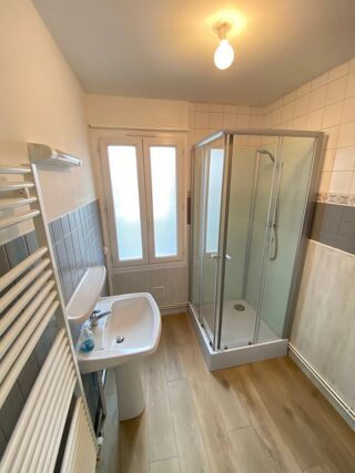  Maison à louer 2 pièces 75 m²