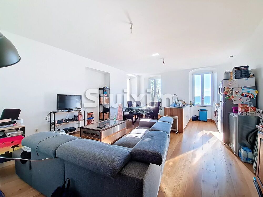 � vendre  Maison Valserh�ne (01200)