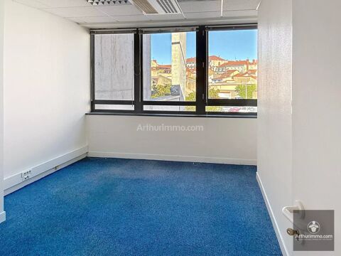   ROANNE HYPER-CENTRE – MURS COMMERCIAUX / BUREAUX – ENVIRON 100 M 