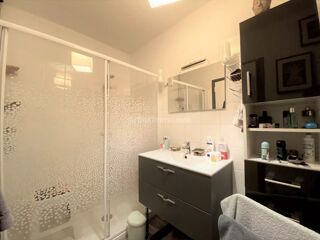  Appartement  vendre 2 pices 55 m