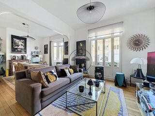  Appartement à vendre 6 pièces 140 m²