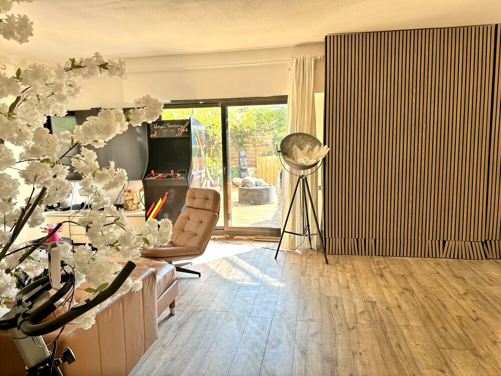 À vendre  Appartement avec travaux à fort potentiel, 4 pièces d
