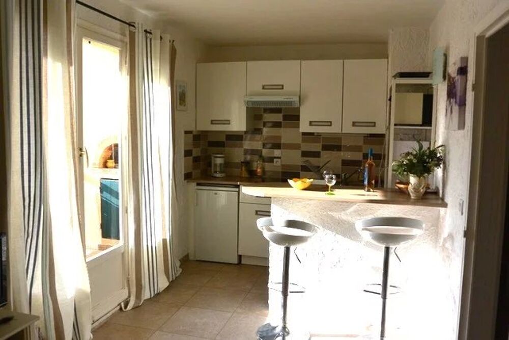 EXCLUSIVITÉ  CAVALAIRE-SUR-MER  STUDIO DE 23 M² AVEC BALCON