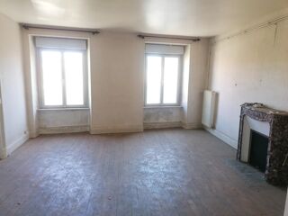  Immeuble à vendre 15 + pièces 400 m²