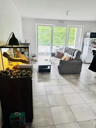 Vente Appartement Geispolsheim – Le confort d'un appartement avec balcon, garage e Geispolsheim